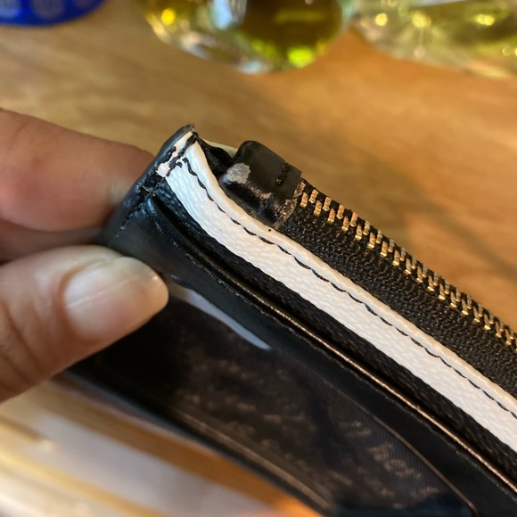 Kate spade wallet - Picture 3 of 4